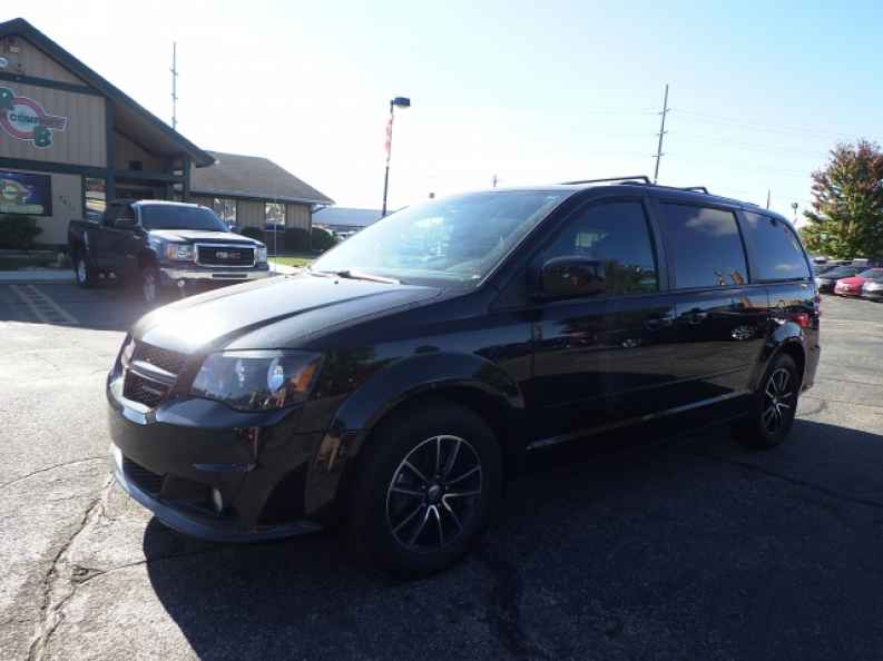 Used Minivans For Sale in Elkhart, IN