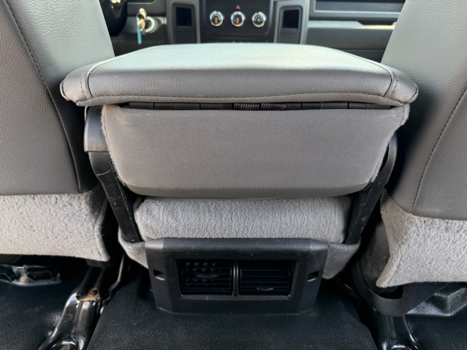 View 32