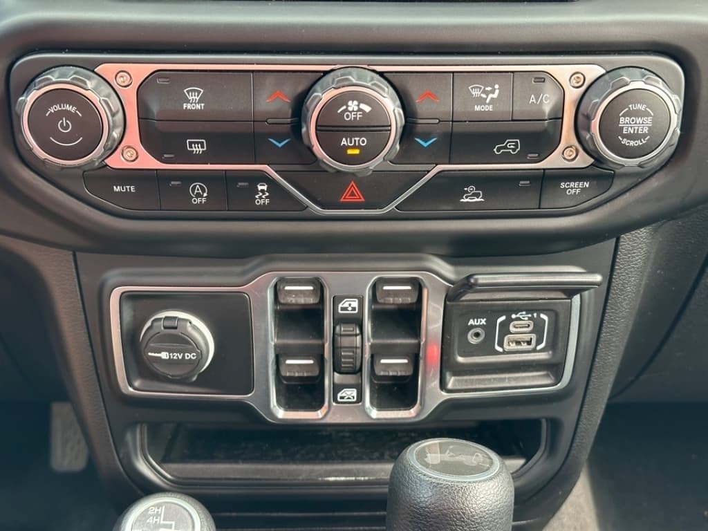 View 25